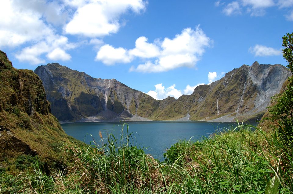Đến Mt Pinatubo, Philipines