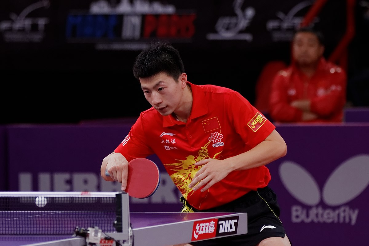 tay vợt MA Long