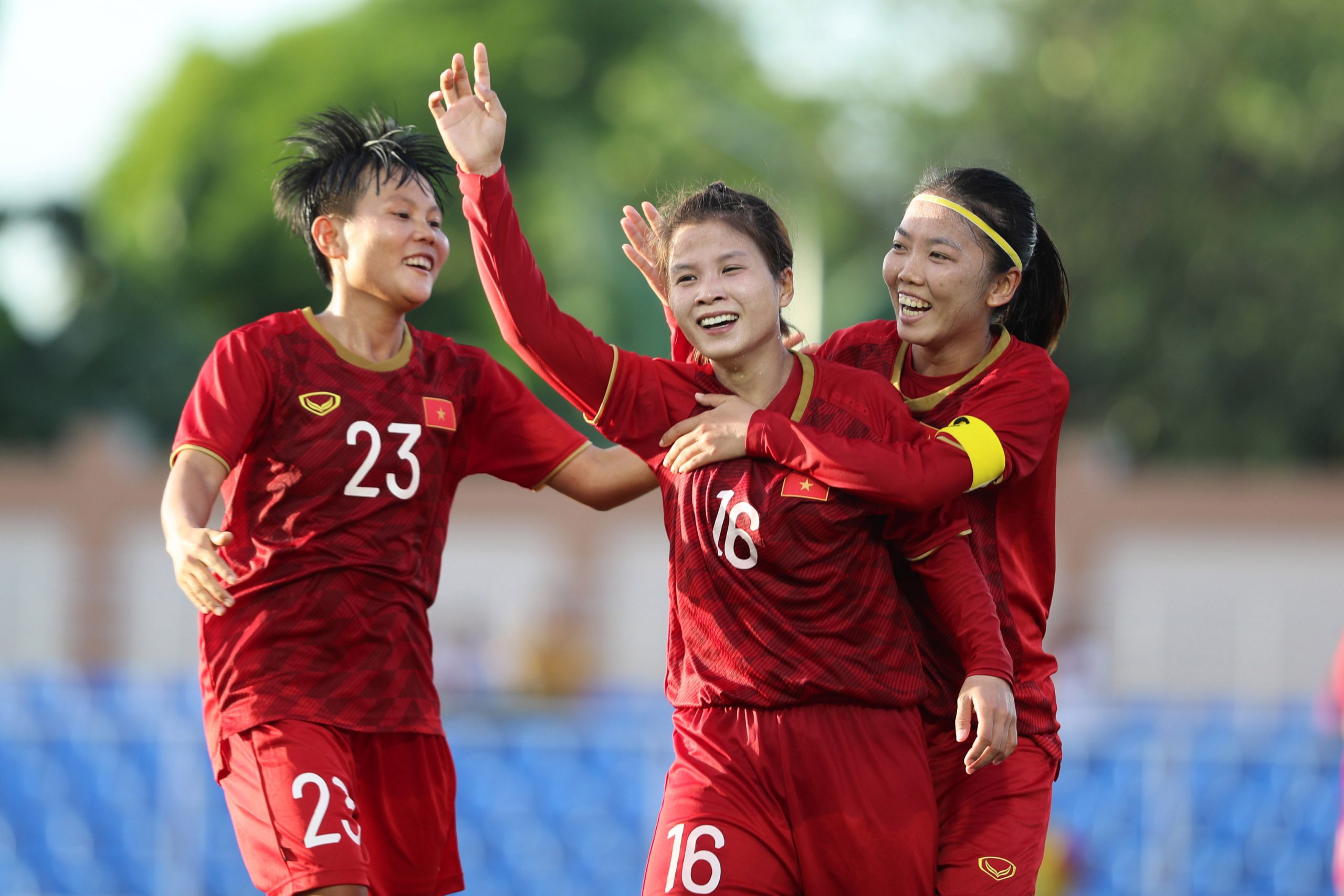Đội tuyển nữ Việt Nam bước vào tập luyện